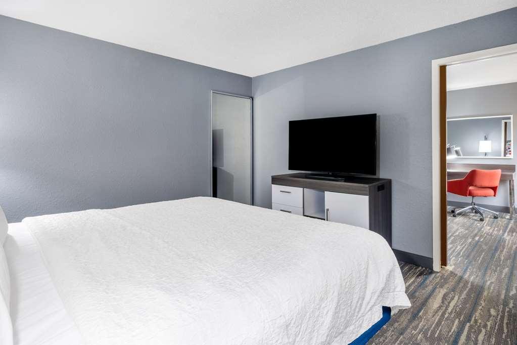 Hampton Inn Sanford Quarto foto